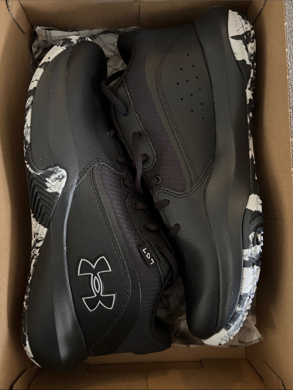 Under Armour Black Athletic Low-Top Training Shoes with Marbled Outsole